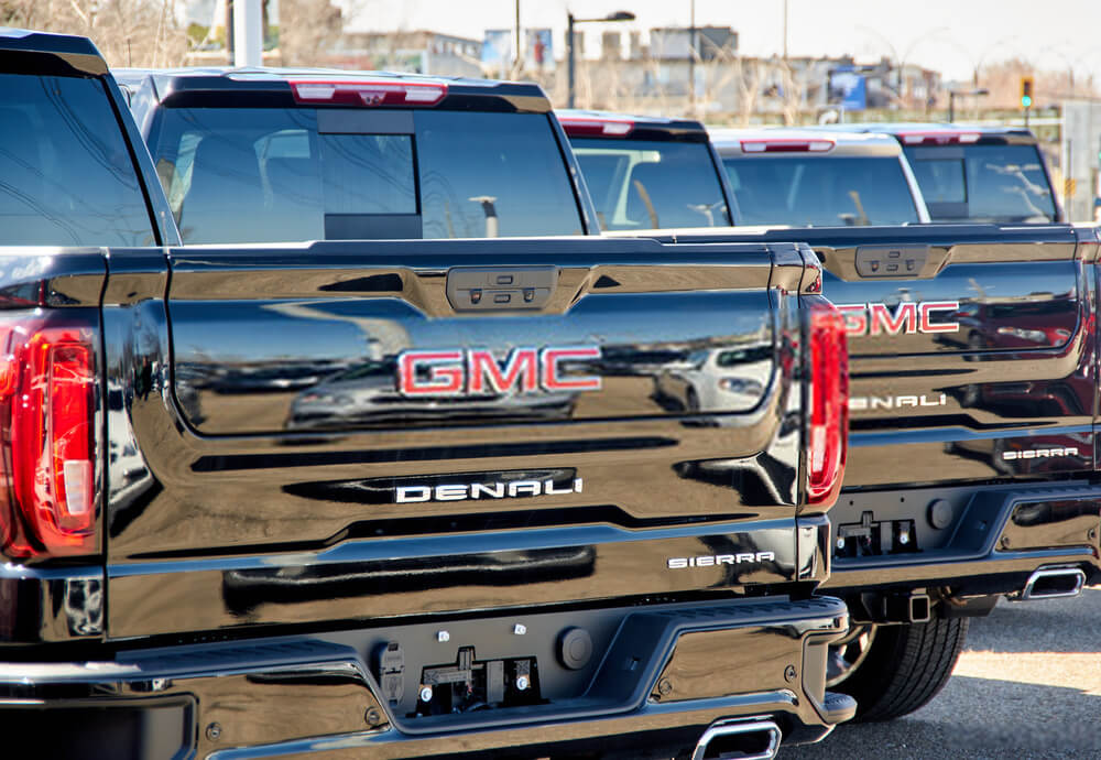 How To Engage 4Wheel Drive in Gmc Sierra? (2023) Petrol Gang