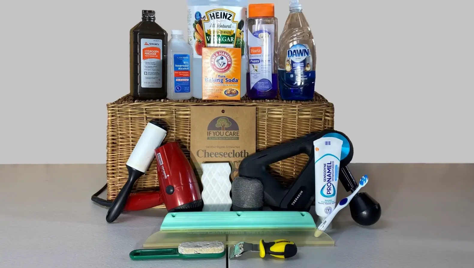 Essential Tools And Cleaning Supplies For Vehicle Owners